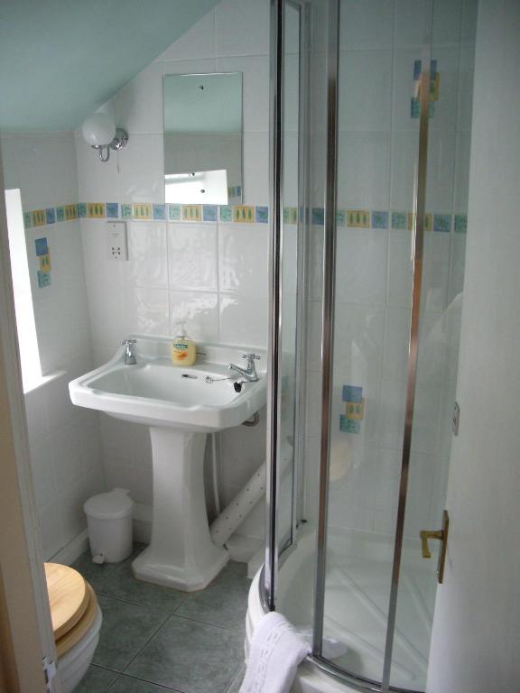 Compton House Bed & Breakfast แอชบอร์น ภายนอก รูปภาพ