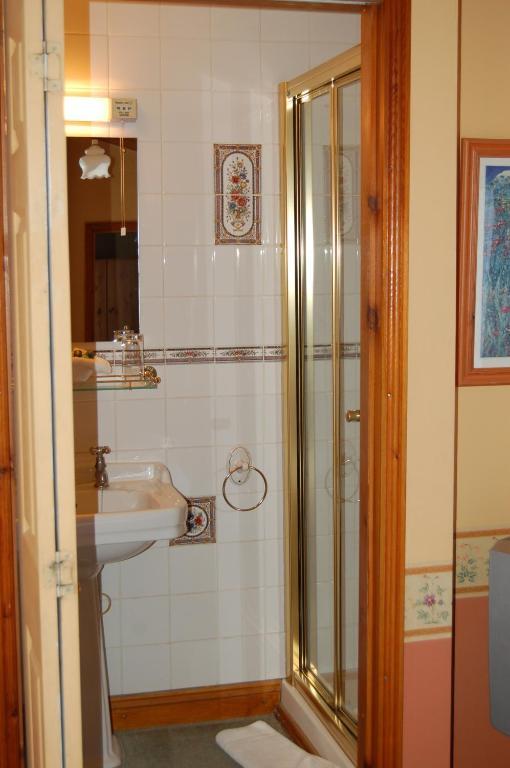Compton House Bed & Breakfast แอชบอร์น ภายนอก รูปภาพ